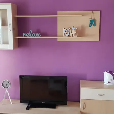 Kiki, 7th Floor, With A Sea View, Free Wifi, For 2 Persons Zadar