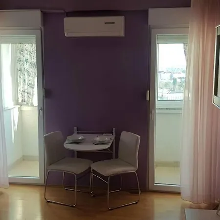 Kiki, 7th Floor, With A Sea View, Free Wifi, For 2 Persons *