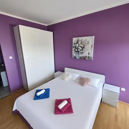 Kiki, 7th Floor, With A Sea View, Free Wifi, For 2 Persons *