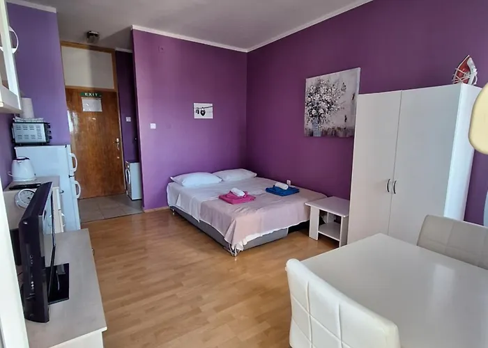 Apartament Kiki, 7th Floor, With A Sea View, Free Wifi, For 2 Persons Zadar